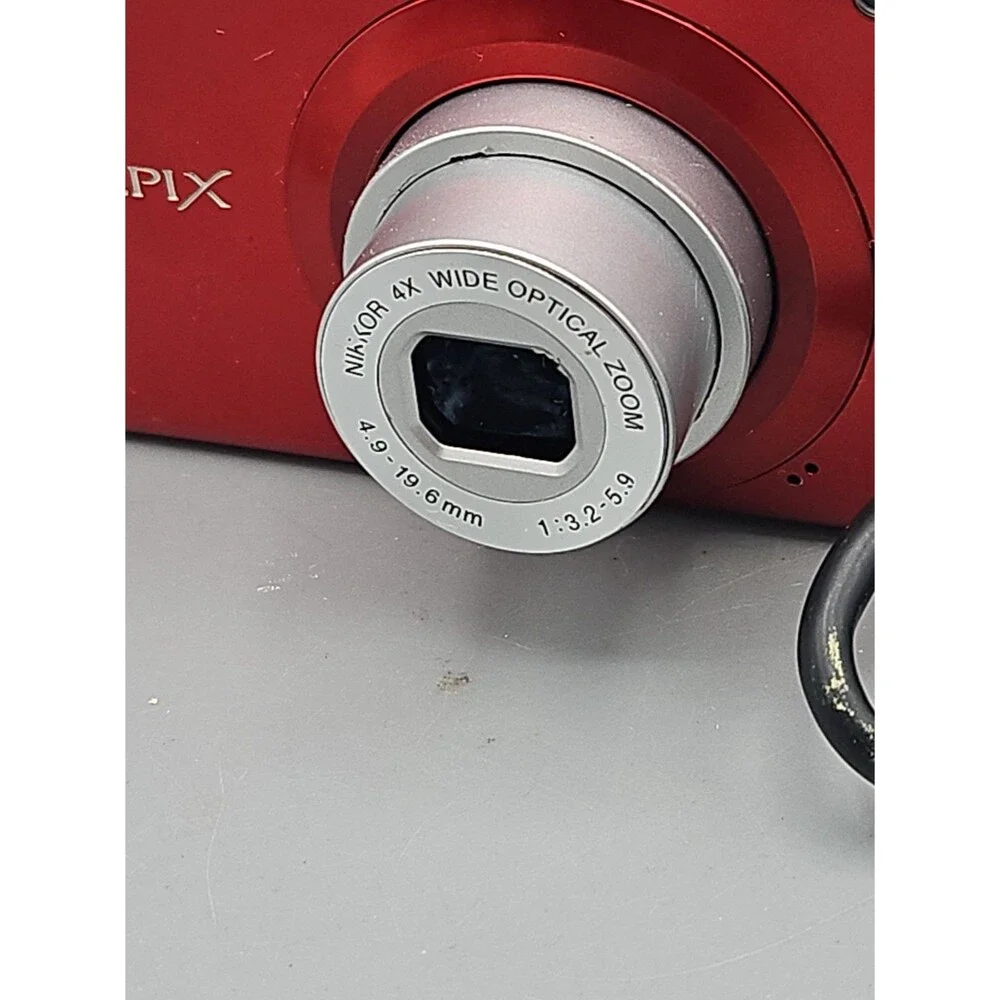 Nikon Coolpix S205 Digital Camera Red With Charger & SD Memory Tested Works READ